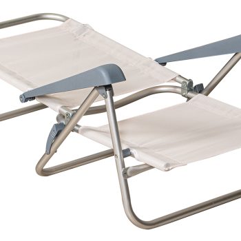 Λευκή Πτυσσόμενη Πολυθρόνα-Ξαπλώστραι Αλουμίνιο Σκελετό Και Διάτρητο Ύφασμα , 66 x 60 x 28/84(h)cm