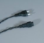 60058-led-summetriki-kourtina-me-epektasi-200-x-100cm-prasino-kalodio-leuko-lampaki